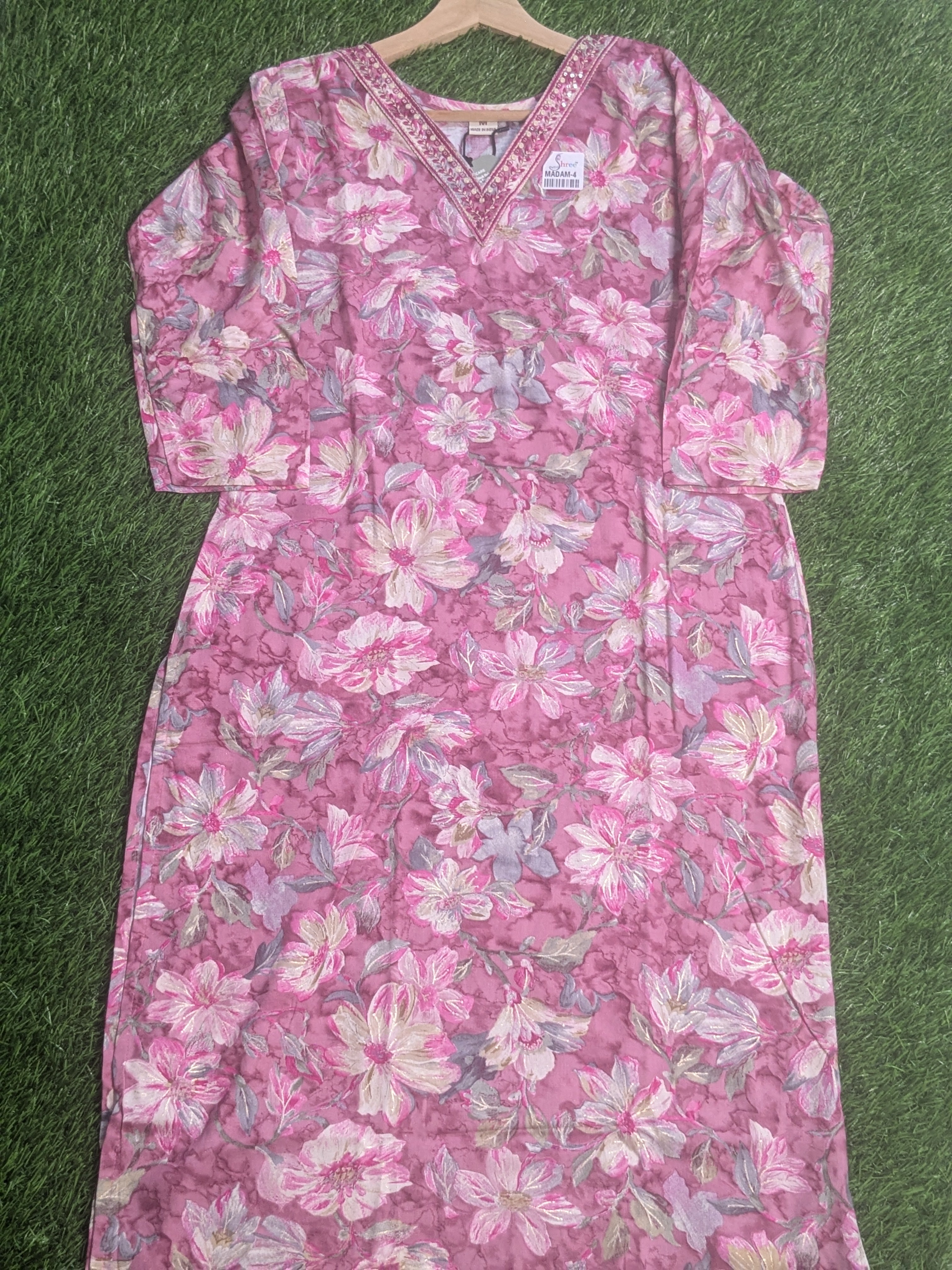 Simple and Elegant Dailywear Kurtis