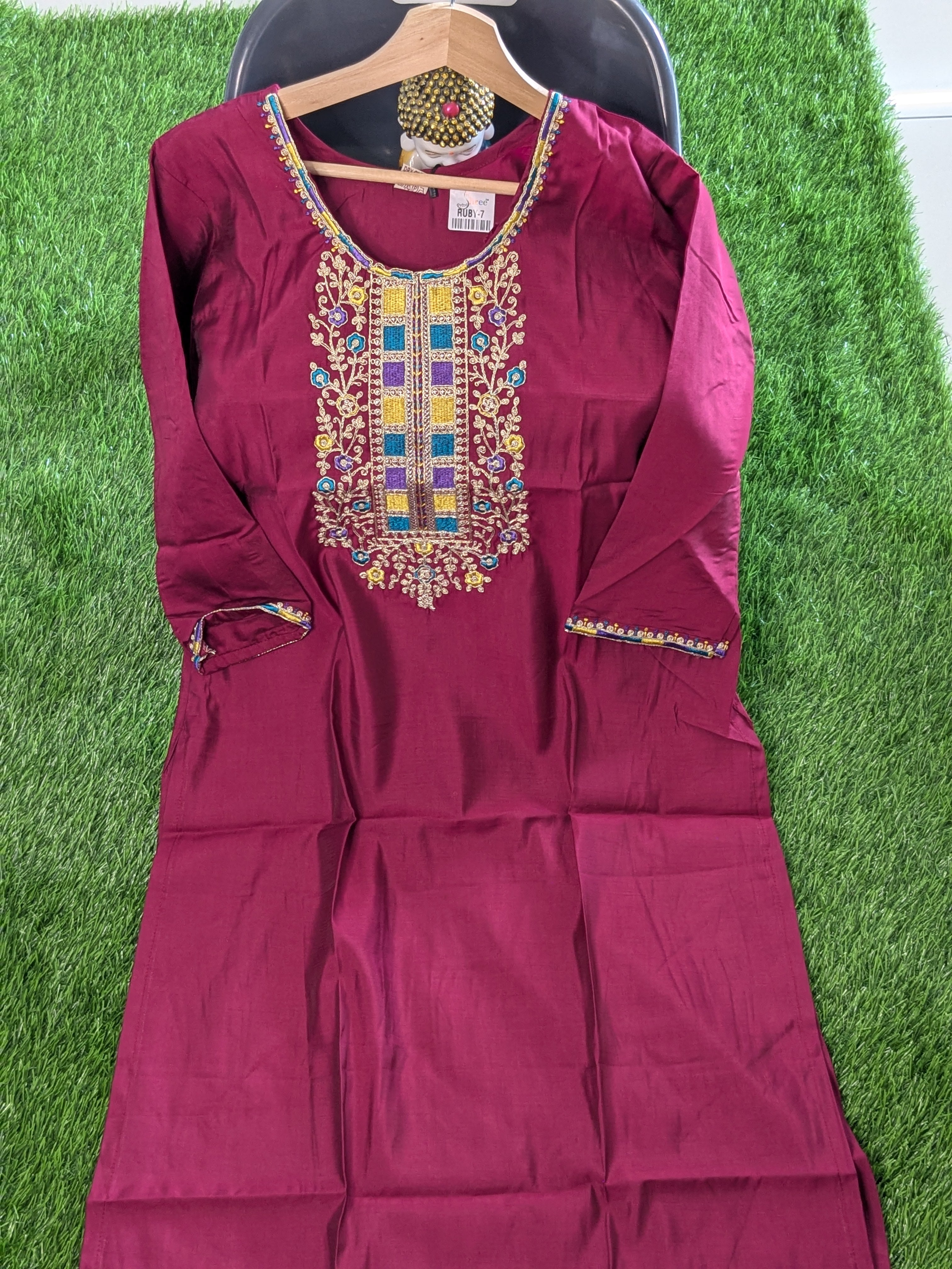 Regular and Comfortable Wear Tops for Daily Purpose