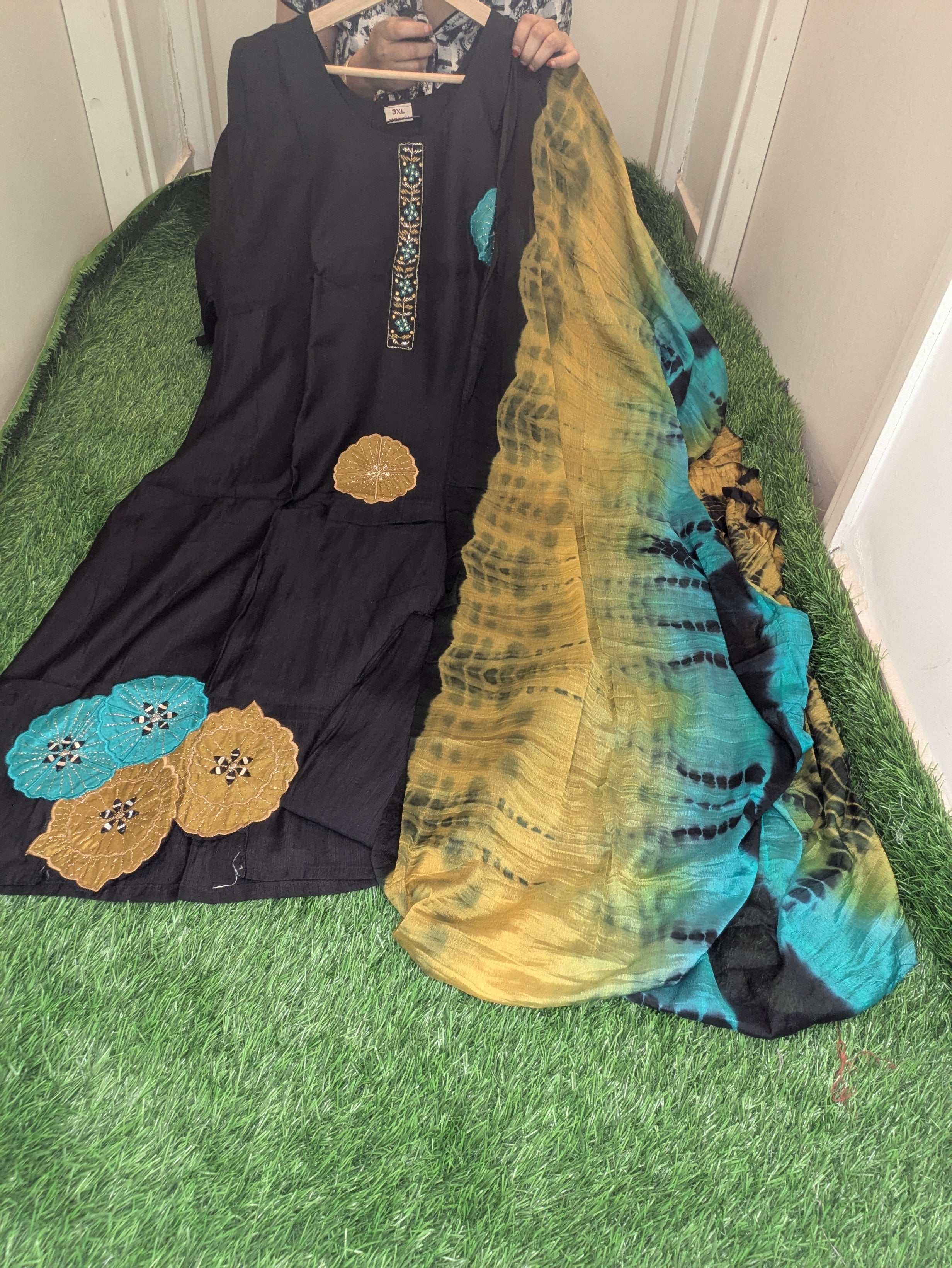 3pc Suits in Plus Sizes